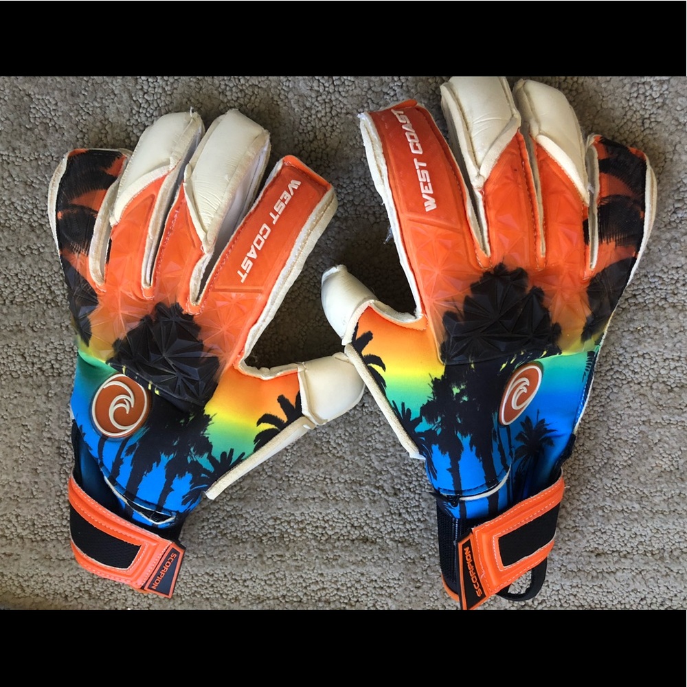 Goalkeeper Gloves for Youth